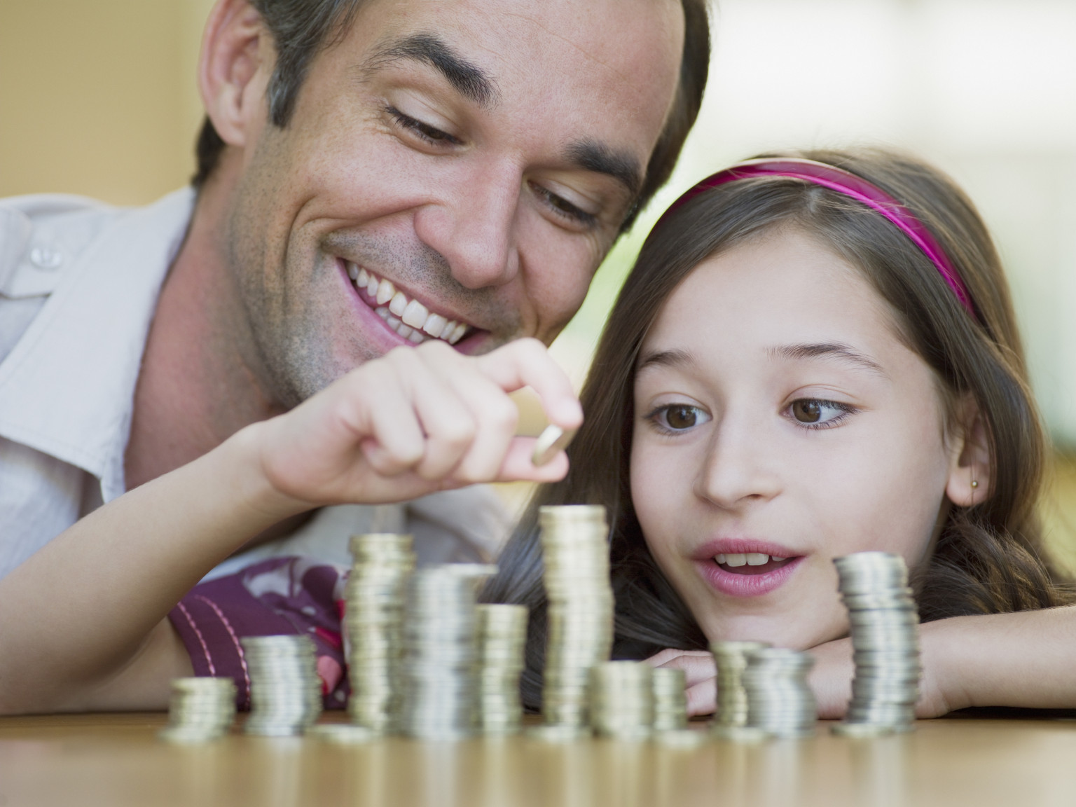 Tips-for-Family-to-Save-Money